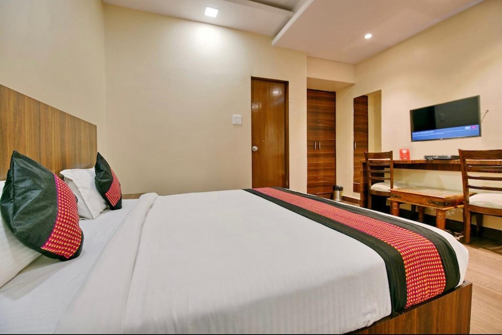 Hotel Rang Mahal Near Jaipur International Airport Екстериор снимка