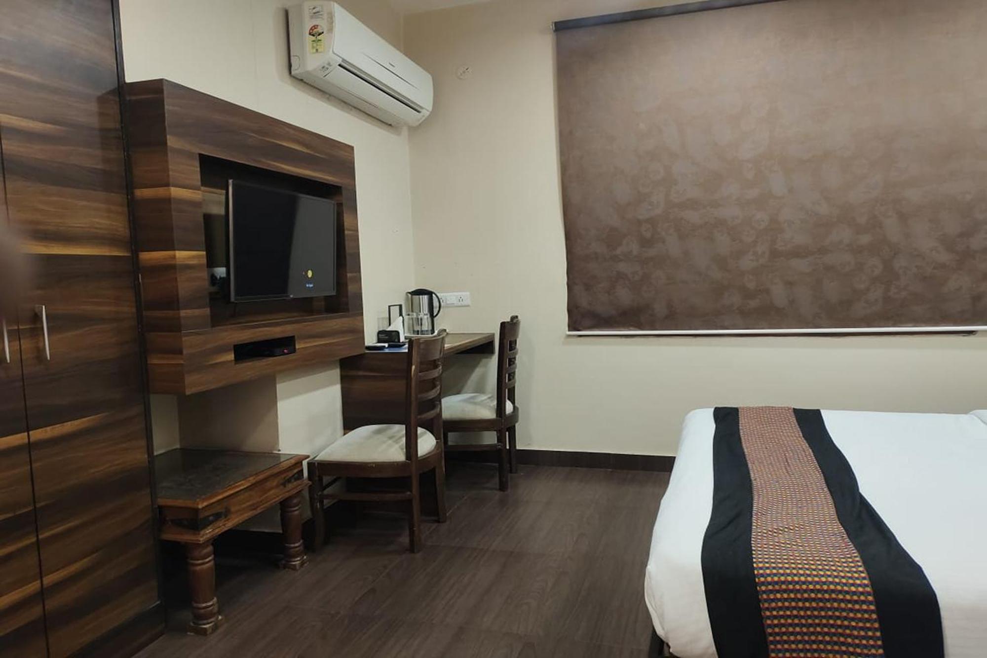 Hotel Rang Mahal Near Jaipur International Airport Екстериор снимка